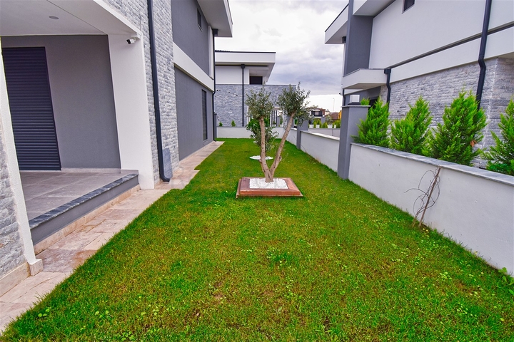 Вилла планировки 4+1 в районе Кемер - Анталия 