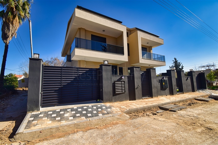 Вилла планировки 3+1 в микрорайоне Эрменек - Анталия 