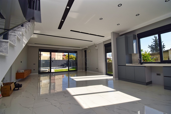 Вилла планировки 3+1 в микрорайоне Эрменек - Анталия 