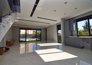 Вилла планировки 3+1 в микрорайоне Эрменек - Анталия 