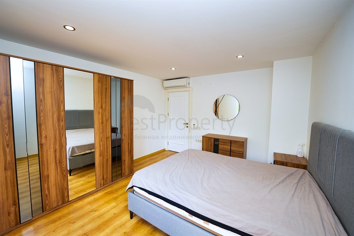 Квартира планировки 2+1 в центре города Анталия 