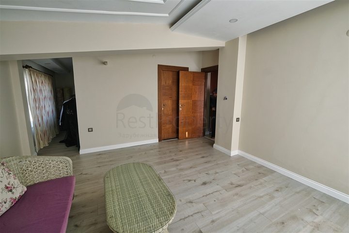 Квартира планировки 4+2 дуплекс в микрорайоне Сителер - Анталия 