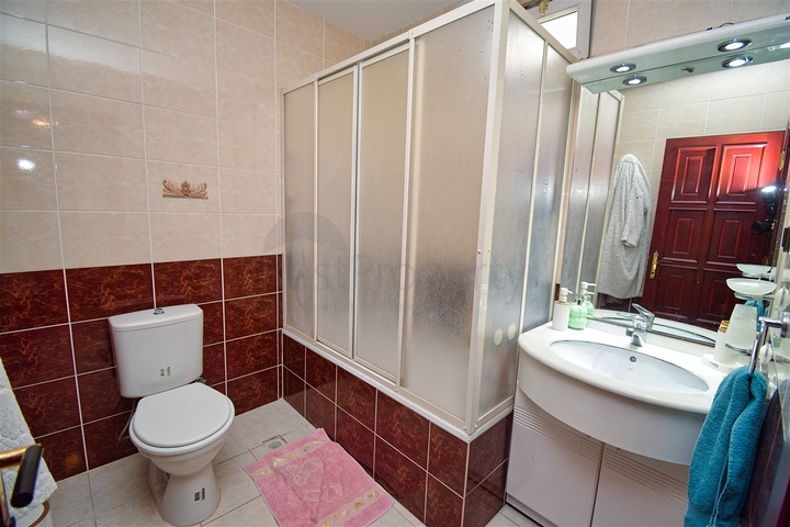 Вилла планировки 4+1 в районе Кемер - Анталия  Вилла планировки 4+1 в районе Кемер - Анталия