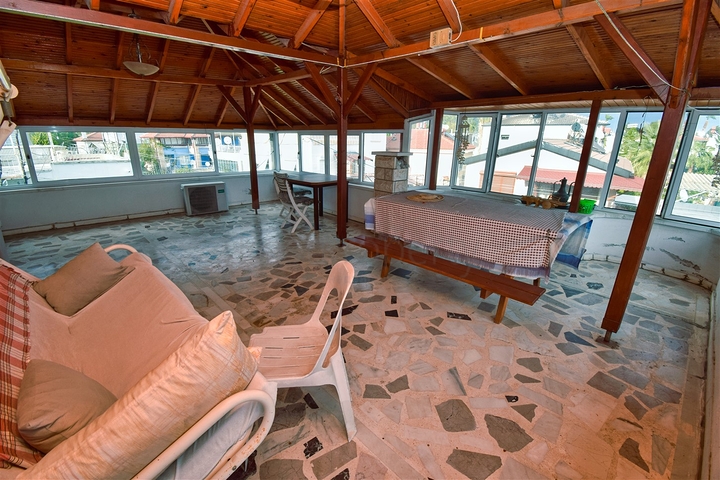 Вилла планировки 4+1 в районе Кемер - Анталия  Вилла планировки 4+1 в районе Кемер - Анталия