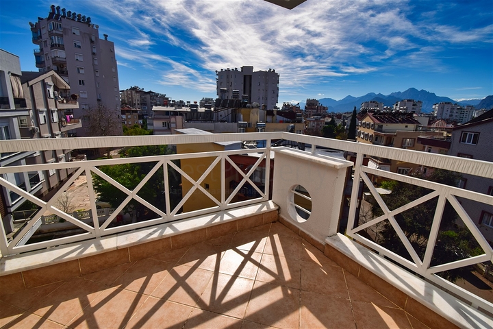 Квартира планировки 6+1 дуплекс в микрорайоне Пынарбашы - Анталия 