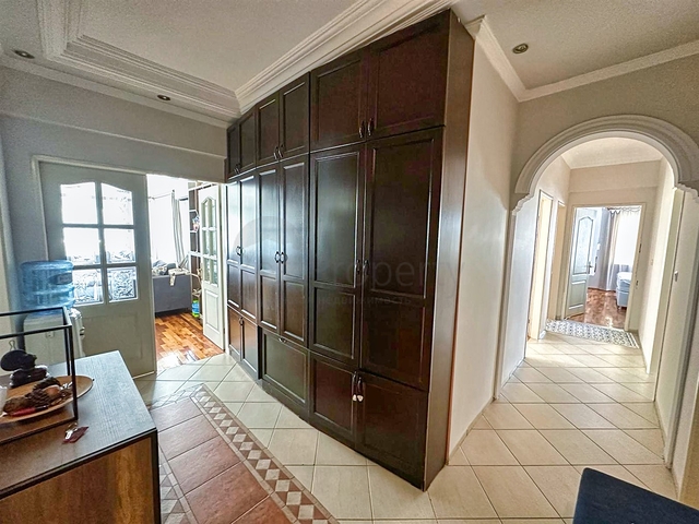 Квартира планировки 3+1 в микрорайоне Алтынкум - Анталия 