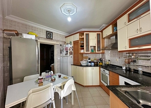 Квартира планировки 3+1 в микрорайоне Алтынкум - Анталия 