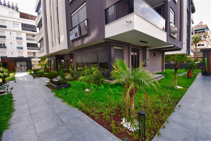 Инвестиционный проект в центре города Анталия 