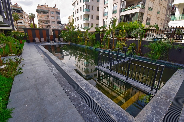 Инвестиционный проект в центре города Анталия 