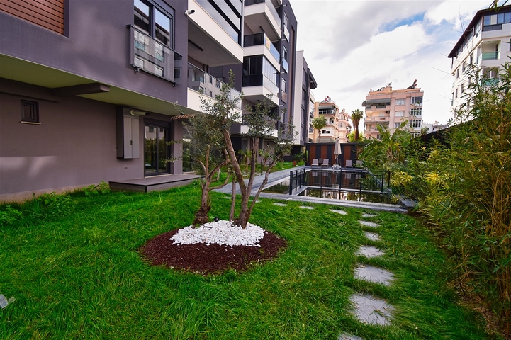 Инвестиционный проект в центре города Анталия 