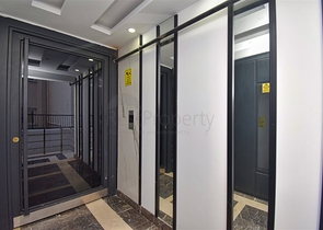 Квартира планировки 2+1 в центре города Анталия 