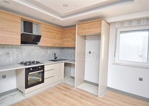 Квартира планировки 2+1 в центре города Анталия 