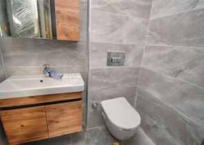 Квартира планировки 2+1 в центре города Анталия 