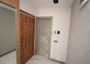 Квартира планировки 2+1 в центре города Анталия 