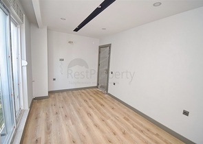 Квартира планировки 2+1 в центре города Анталия 