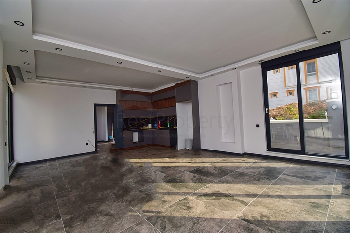 Вилла планировки 4+1 в микрорайоне Эрменек - Анталия 