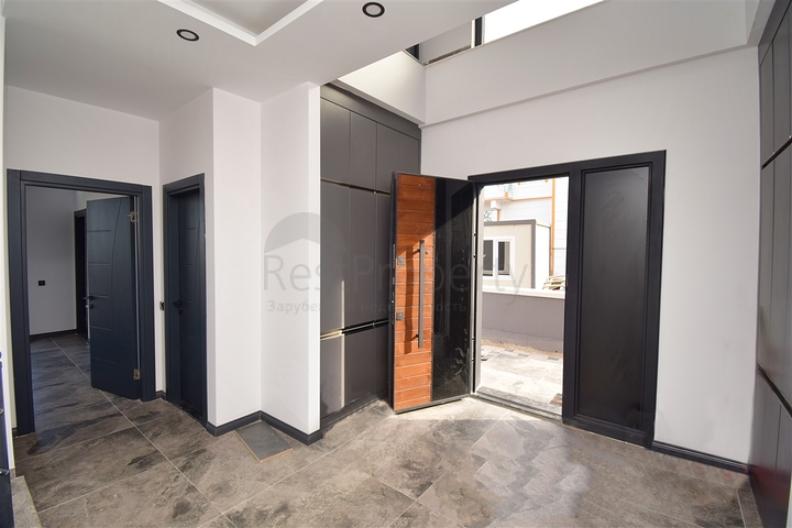 Вилла планировки 4+1 в микрорайоне Эрменек - Анталия 