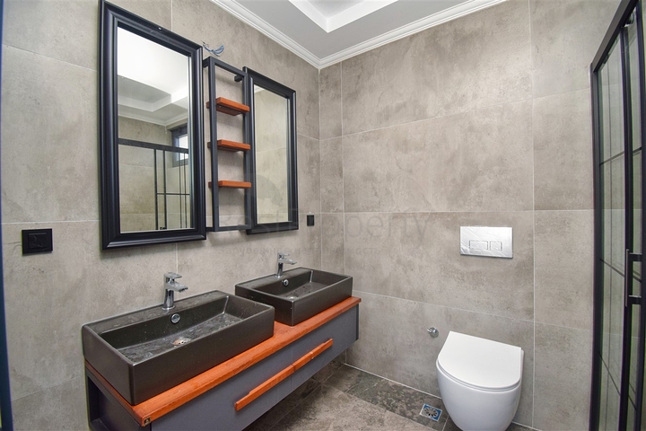 Вилла планировки 4+1 в микрорайоне Эрменек - Анталия 