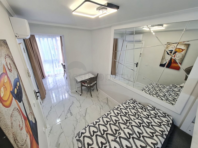 Квартира планировки 4+1 дуплекс в районе Кемер - Анталия 