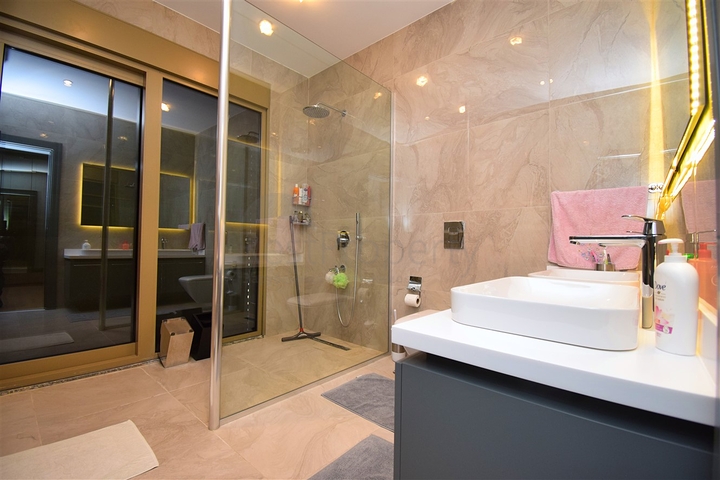 Виллы планировки 5+2 в районе Аксу - Анталия 