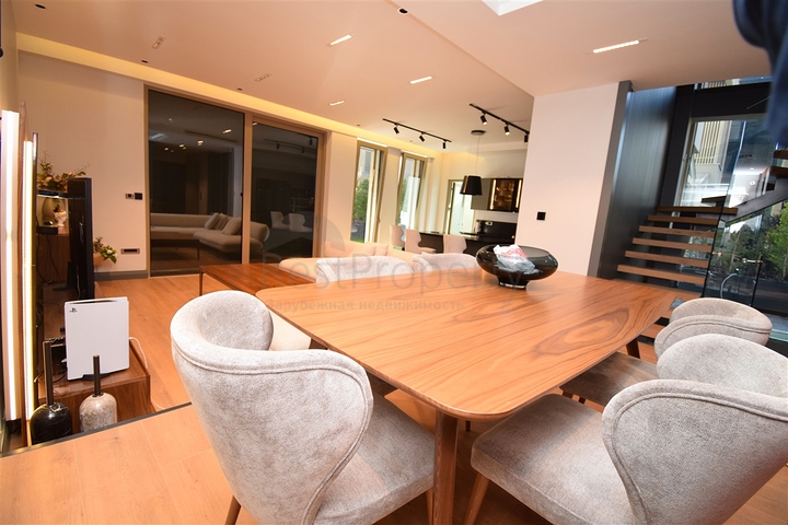 Виллы планировки 5+2 в районе Аксу - Анталия 