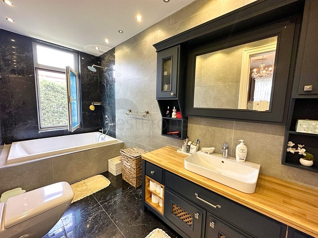 Вилла планировки 5+1 в районе Дошемеалты - Анталия 