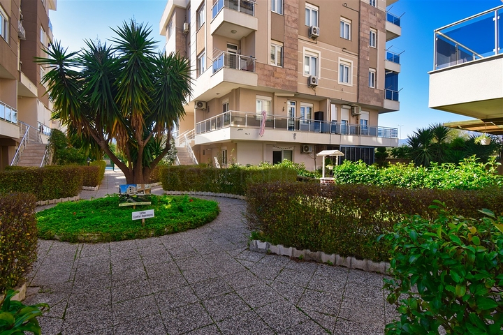 Квартира планировки 2+1 в микрорайоне Коньяаалты - Анталия 