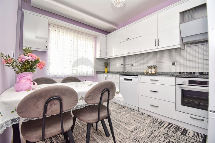 Квартира планировки 2+1 в микрорайоне Кызылтопрак - Анталия 