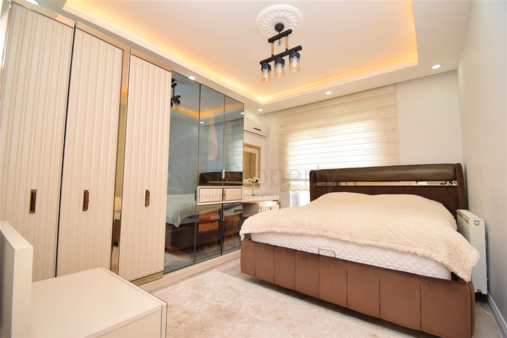 Квартира планировки 2+1 в микрорайоне Кызылтопрак - Анталия 