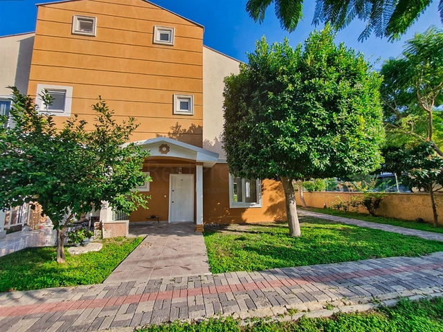 Вилла планировки 5+1 в микрорайоне Сарысу - Анталия 