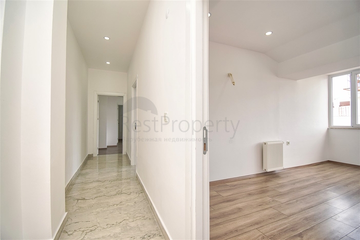 Квартира планировки 4+1 дуплекс в районе Хурма - Анталия 