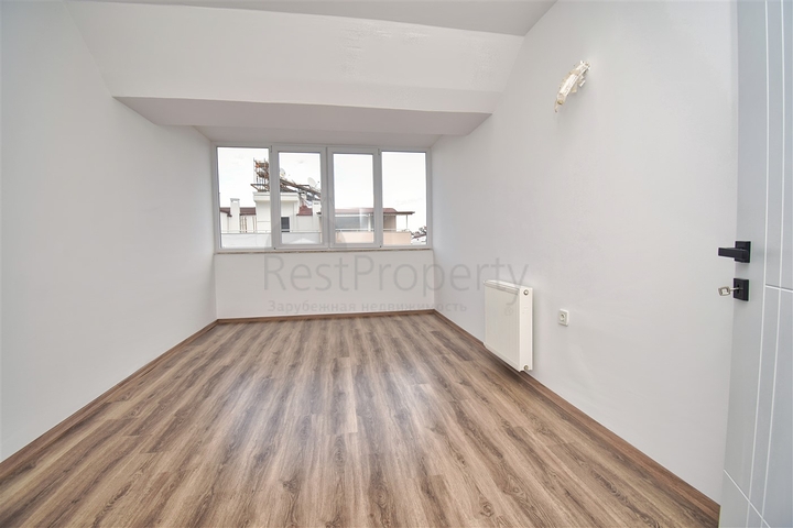 Квартира планировки 4+1 дуплекс в районе Хурма - Анталия 