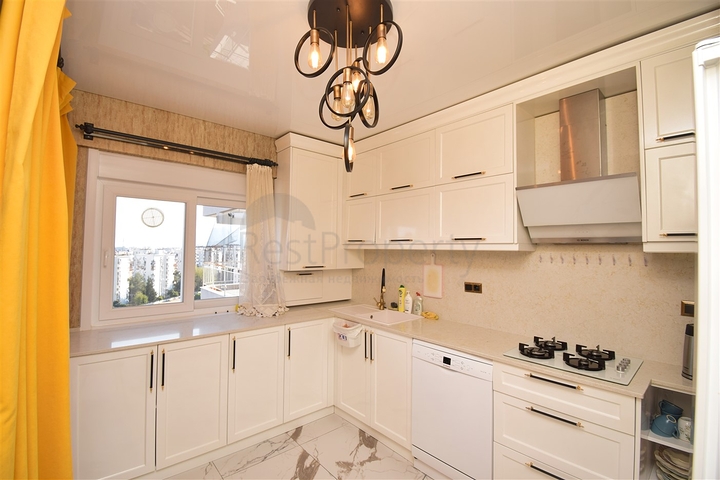 Квартира планировки 3+1 в микрорайоне Гюрсу - Анталия 