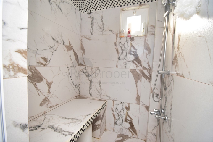 Квартира планировки 3+1 в микрорайоне Гюрсу - Анталия 