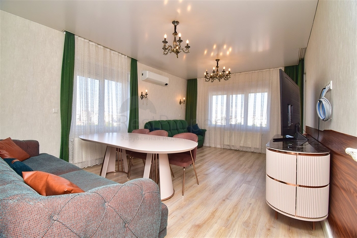 Квартира планировки 3+1 в микрорайоне Гюрсу - Анталия 