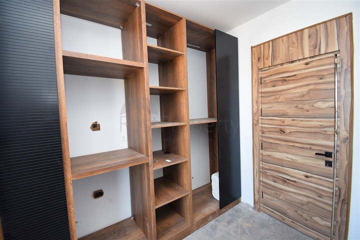 Вилла планировки 7+1 в районе Дошемеалты - Анталия 