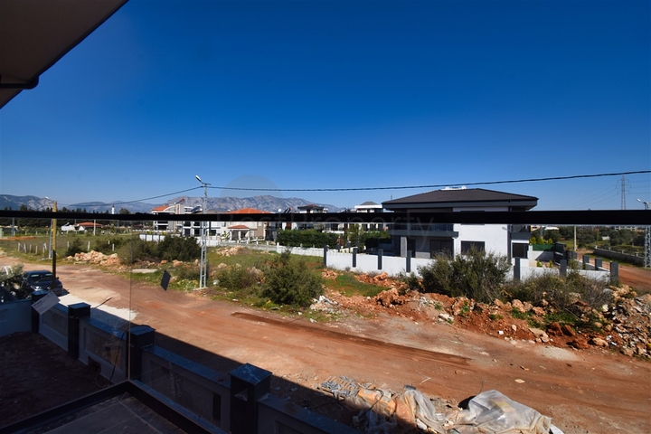 Вилла планировки 7+1 в районе Дошемеалты - Анталия 