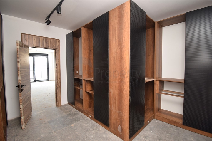 Вилла планировки 7+1 в районе Дошемеалты - Анталия 