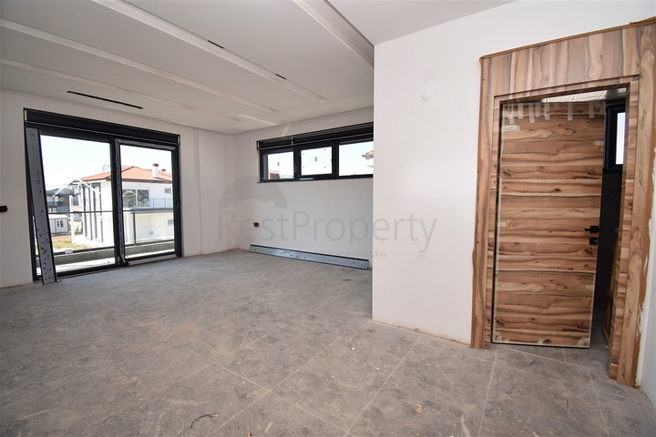 Вилла планировки 7+1 в районе Дошемеалты - Анталия 