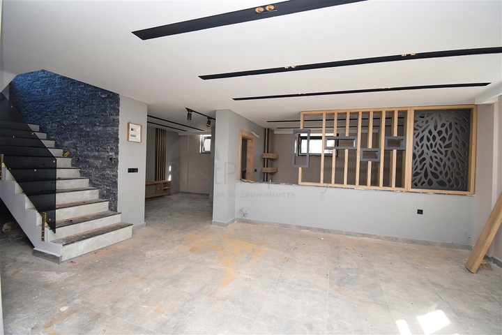 Вилла планировки 5+1 в районе Дошемеалты - Анталия 