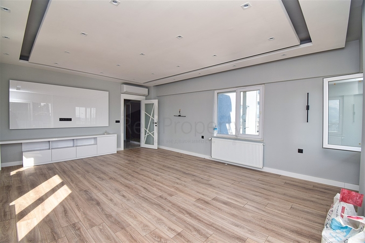 Квартира планировки 3+1 в микрорайоне Алтынкум - Анталия 