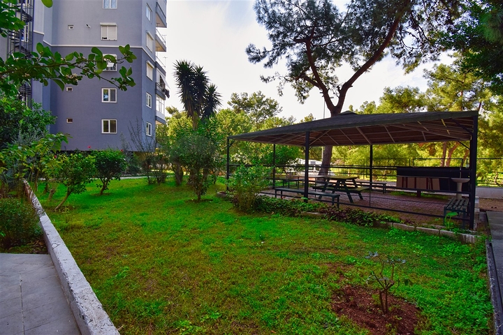 Квартира планировки 3+1 в микрорайоне Алтынкум - Анталия 