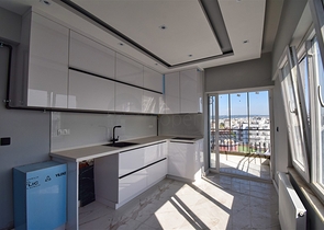 Квартира планировки 3+1 в микрорайоне Алтынкум - Анталия 