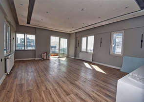 Квартира планировки 3+1 в микрорайоне Алтынкум - Анталия 