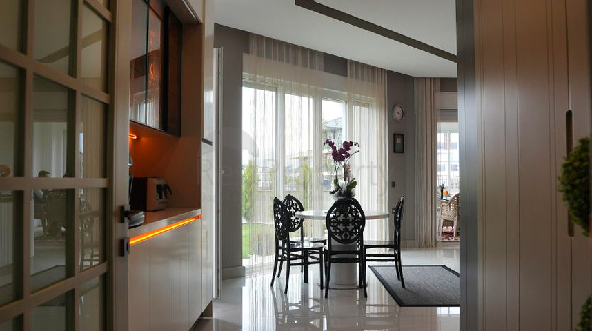 Вилла планировки 5+1 в районе Дошемеалты - Анталия 