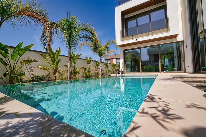 Вилла планировки 4+2 в микрорайоне Алтынкале - Анталия 