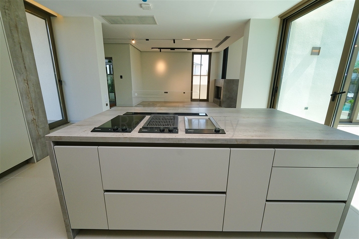 Вилла планировки 4+2 в микрорайоне Алтынкале - Анталия 