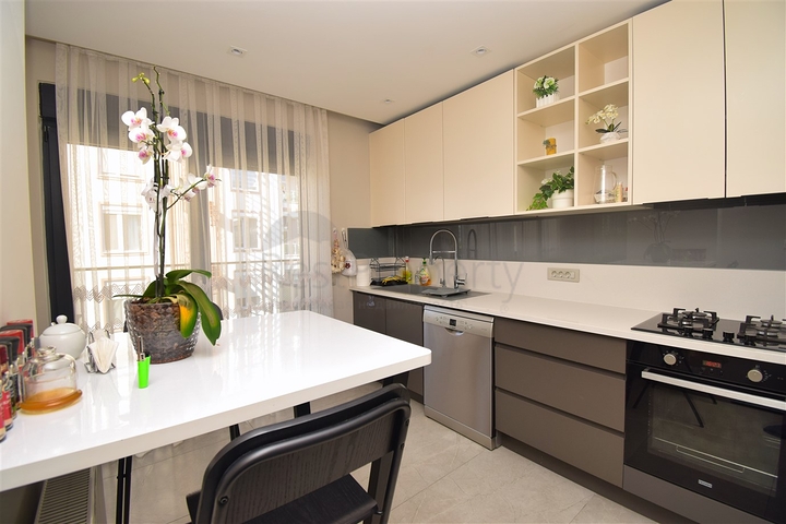 Квартиры планировки 2+1 и 3+1 в микрорайоне Унджалы - Анталия 