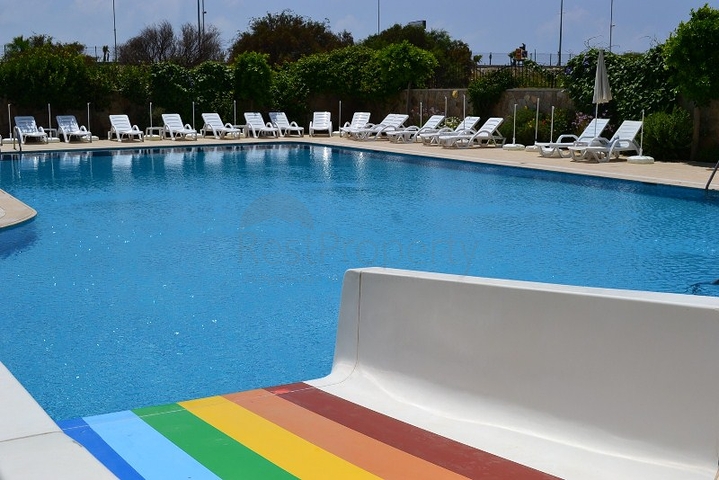 Квартира 2+1 на продажу от собственника в жилом комплексе на первой линии