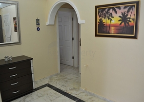 Квартира 2+1 на продажу от собственника в жилом комплексе на первой линии